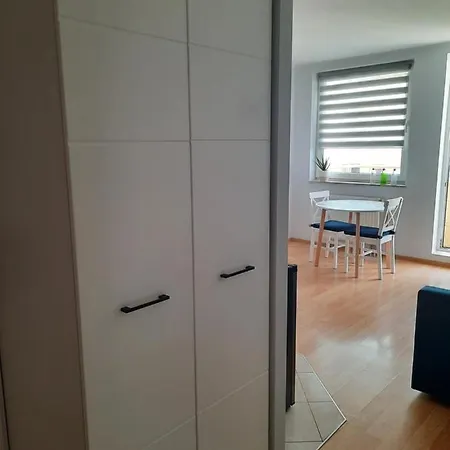 Appartement Apartament Witawa Gdynia, Pokoj Z Aneksem Kuchennym Po Remoncie Gdynia